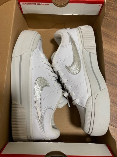 NIKEスニーカー
