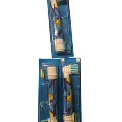 【中古品】【現金のみ】オーラルビー 子供用電動歯ブラシ【替えブラシ新品3点セット】の画像