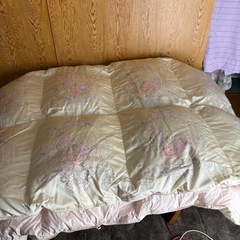 未使用品！！丸八真綿！羽毛掛けふとん！185cm x 215 cm！！の画像