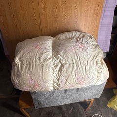 未使用品！！丸八真綿！羽毛掛けふとん！185cm x 215 cm！！の画像