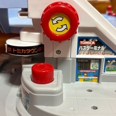 トミカ　ぐるぐるバスタウンの画像