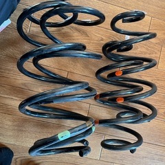 MAZDA3 純正サスの画像