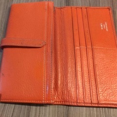 HERMES オレンジ レザー 長財布 エルメスのベアン スフレ、エプソンレザーの画像