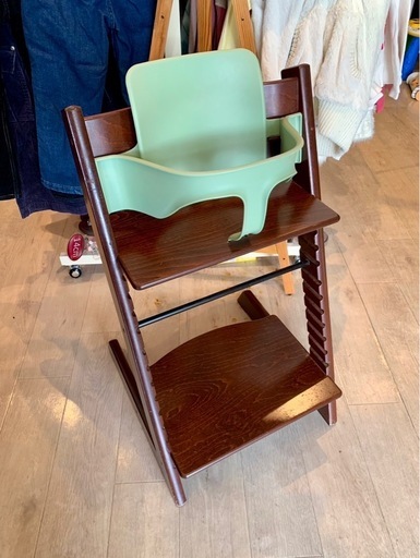 ■店頭引取限定■美品☆ストッケ 木製ハイチェア ベビーチェア ６ヶ月〜定価55770円