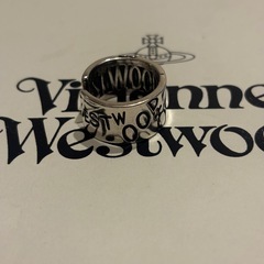 Vivienne Westwoodリングの画像