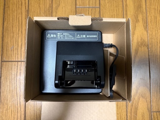 Panasonic NKJ074Z バッテリー充電器