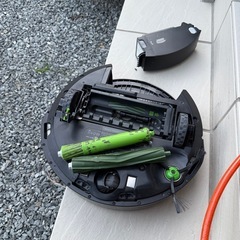 【ワケあり】Roomba e5 ロボット掃除機
の画像