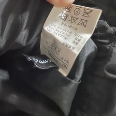 黒 ダウン  ジャンパー　Lサイズ 新品未使用品　防寒着の画像