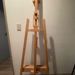 イーゼルの画像