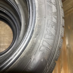 グッドイヤー　アイスナビ7 195/65R15 スタッドレスの画像