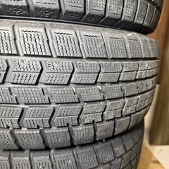 グッドイヤー　アイスナビ7 195/65R15 スタッドレスの画像