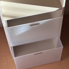 【美品】ニトリの3段棚　収納ケース付きの画像