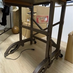 ヴィンテージ  デスクの画像