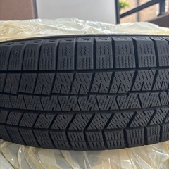 スタッドレスタイヤ（ホイールなし）ダンロップウインターマックスの画像