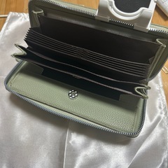 新品・未使用   
長財布の画像
