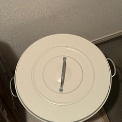 IKEA ゴミ箱の画像