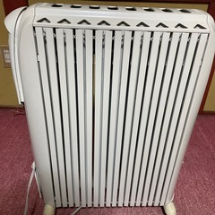 デロンギオイルヒーターＤ091549EFの画像