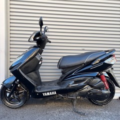 4400.社外マフラー付属　シグナスx2型　SR シート、ミラー新品　千葉県柏市　即日配送、自走引き取りも可能の画像