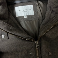 ユナイテッドアローズダウンジャケット（ブラウン)の画像