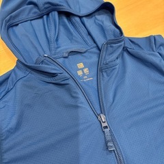 エアリズム　110サイズ　美品　パーカー付きの画像