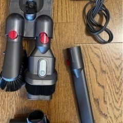 ダイソン Dyson V10 コードレス掃除機の画像