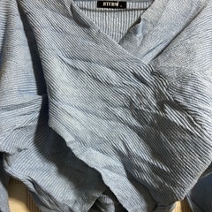 ❤️かわいいです❤️ BTFBM 水色 クロスオーバーVネック Sの画像