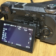 📷カメラ番号25 ミラーレス 一眼  SONY NEX-6 本体  保管場所での引取りは値引きしますの画像