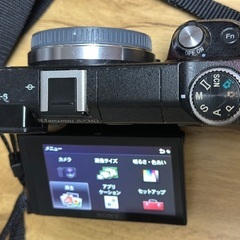 📷カメラ番号25 ミラーレス 一眼  SONY NEX-6 本体  保管場所での引取りは値引きしますの画像