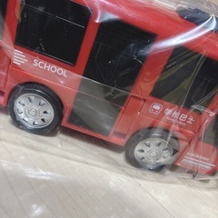 子供用 知育玩具 変形可能バスおもちゃ バスハンドル付き 幼児向けの画像