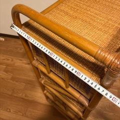 ラタン　キャビネットの画像