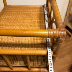 ラタン　キャビネットの画像