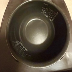 象印　IH炊飯ジャー　NP-GH05E5 3合炊きの画像