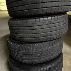 タイヤあげますの画像