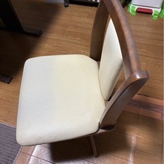 お譲り先決定済み　ニトリ　回転イス✖️2脚 の画像