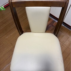 お譲り先決定済み　ニトリ　回転イス✖️2脚 の画像