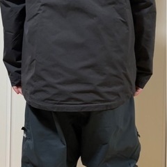 Mサイズ　BURTON ナイロンコーチ　10回程度の画像