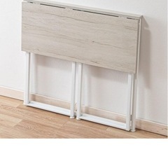 机　ニトリ　の画像