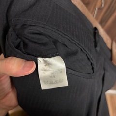 【クリーニング済】AOKI スーツ 黒　薄いストライプの画像