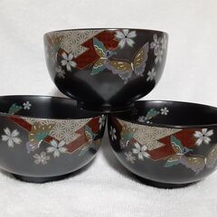 ♪新品未使用♪　美濃焼　瑞陶　蝶友禅　高級ブラック和食器多用椀とお盆 ３セットの画像