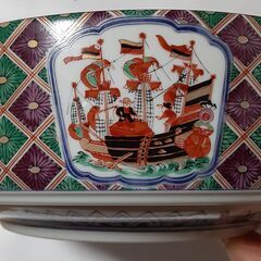 ♪新品未使用♪　伊万里焼・有田焼 幸山窯  金彩 南蛮人 南蛮船図 色絵 盛鉢 深鉢 大皿    の画像
