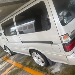 ハイエース目玉商品の画像