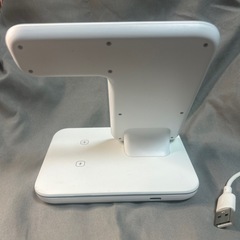 ワイヤレス充電器 3in1 15W 充電スタンド Qi急速充電　の画像