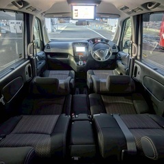 8人乗り☆フル装備☆ガソリン代 節約☆S-HYBRID入りました‼️26年式☆月々1.2万円〜分割払い可❗️車検2年付き！大人気☆ニッサン セレナ☆フリップダウンモニター付き☆Bluetooth対応ナビ☆走行中DVD見れます☆ETC☆バックカメラ☆ドラレコ付きのフル装備☆両側電動スライドドア☆純正アルミ☆ウィンカーミラー☆フル装備☆車内広々三列シート‼️の画像