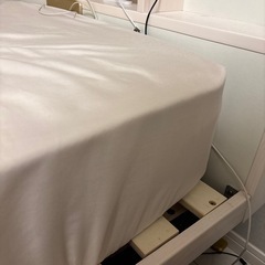 シングルベットフレーム&マットレス(別々も可)の画像