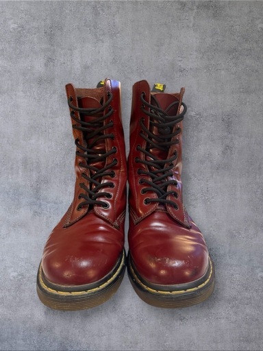 Dr.Martens ドクターマーチン 10ホール チェリーレッド US9 27