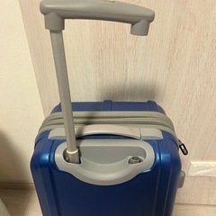 スーツケースの画像