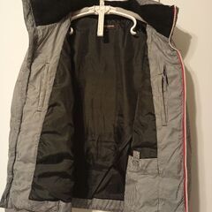 ハイダウェイのダウンコートの画像