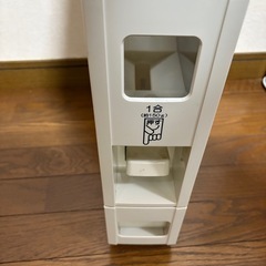 お話中です　
スリム米びつ の画像