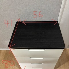 衣装ボックスの画像