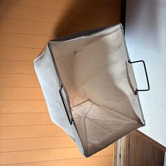 折りたたみ式洗濯かごの画像